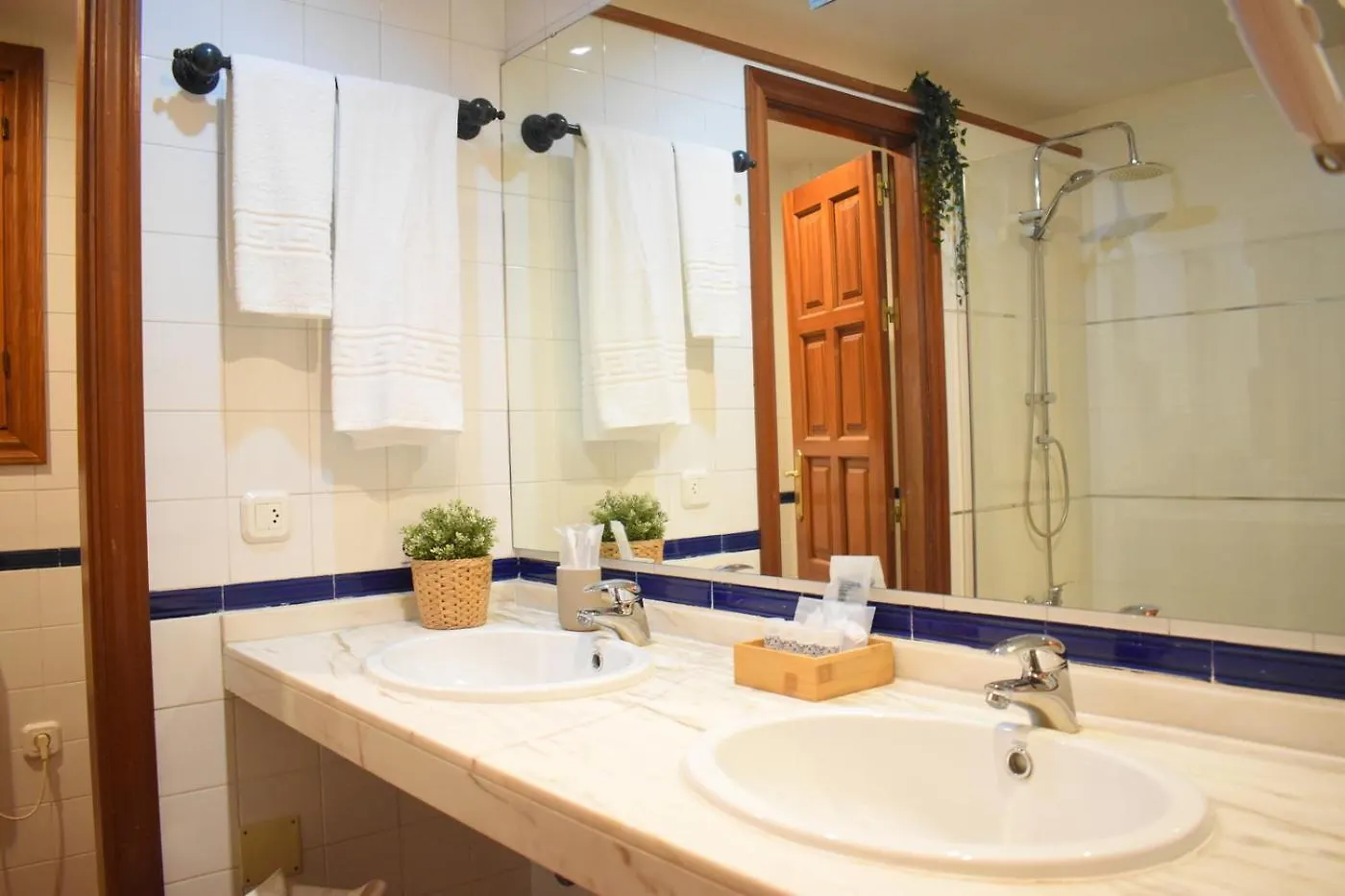Hotel Humaina Malaga