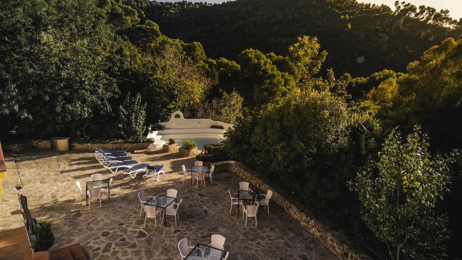 Hotel Humaina Málaga İspanya